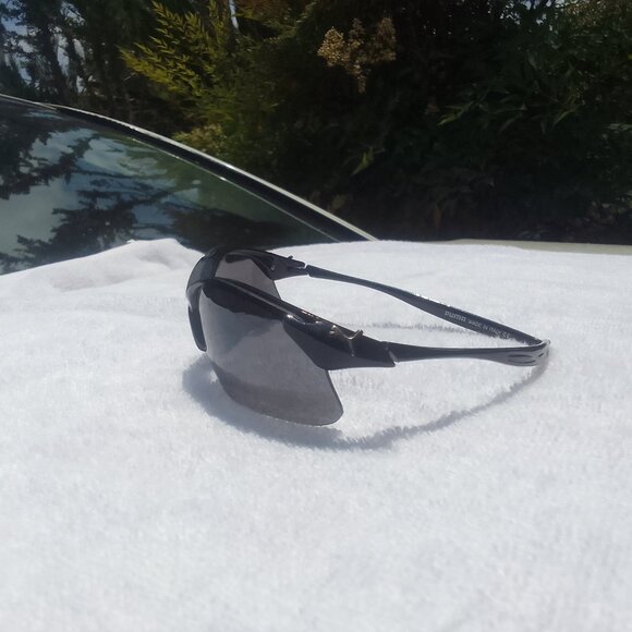 Puma luxury-designed wrap-style cool sharp sunglass brand new - Picture 4 of 11